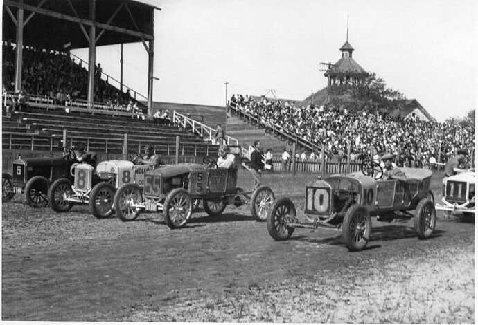 races at Fairgrounds, ca1940 a.jpg