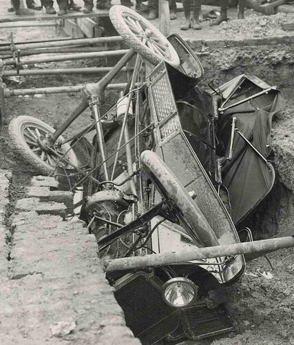 1915-wreck.jpg