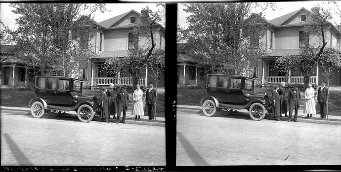 1924 stereo photo.jpg