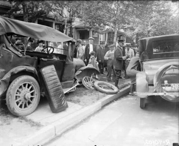 Auto_accident CO 1924.jpg