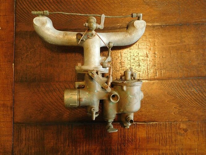 Rayfield B2 Carburetor 4.jpg