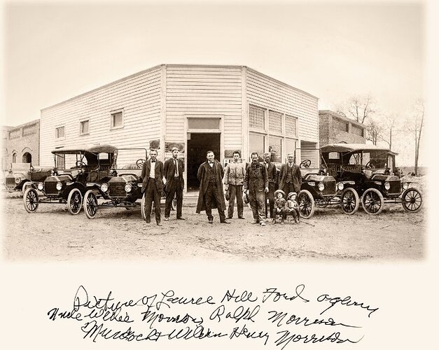 Ford  Agency Laueel Hill NC - circa 1915 Pic 2.jpg