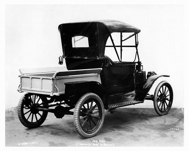 1913 'Commercial Body' Roadster.jpg