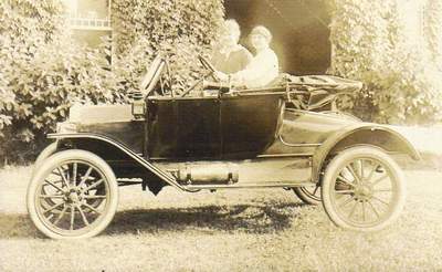 1914_ModelT_Ford-aug4But.jpg