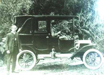 1912_Model_T_Ford_Touring_Car-sept21But.jpg