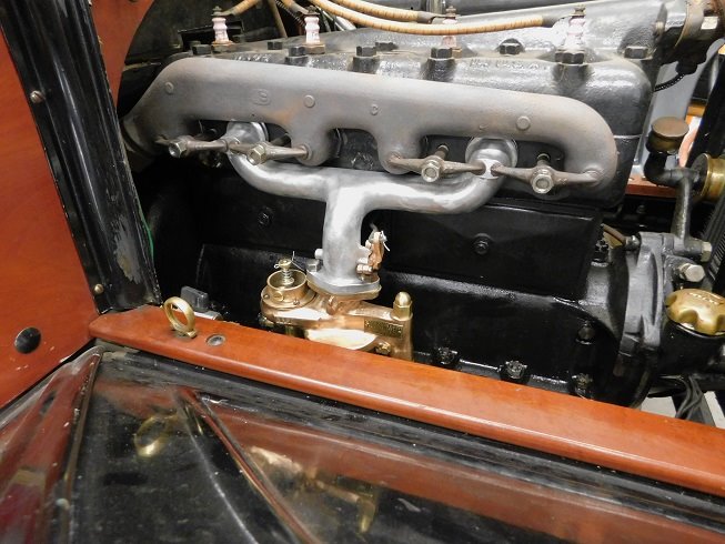 stromberg b05 carburetor model t ford 68.jpg