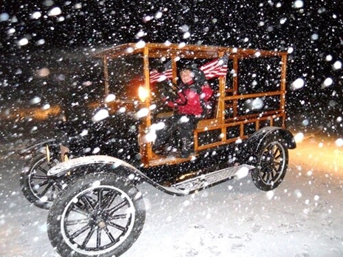 5. Teaching Josh & Joe how to drive Sambuca in the snow Christmas 2010.JPG