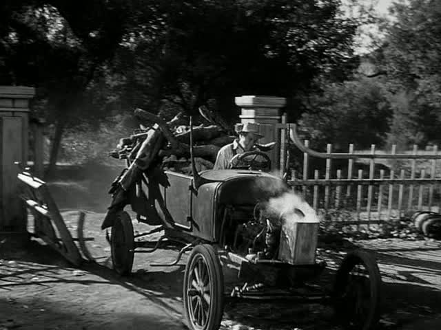 1925 Ford Model T in Tobacco Road, Movie, 1941.jpg