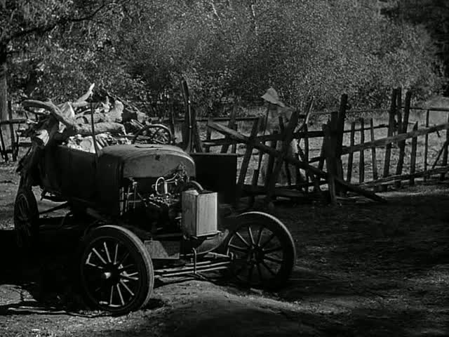 1925 Ford Model T in Tobacco Road, Movie, 1941 b.jpg